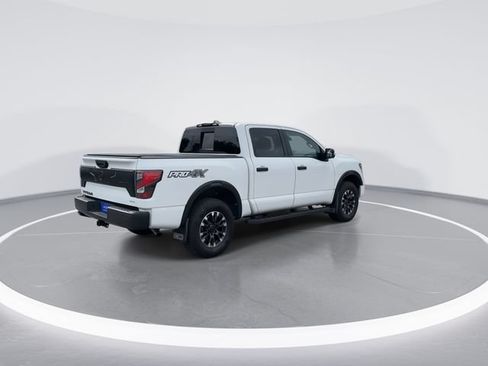 Used 2023 Nissan Titan PRO-4X w/ Pro-4x Convenience Package AWD/4WD image 7