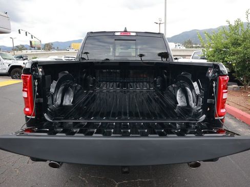 New 2026 RAM 1500 4x4 Crew Cab image 30