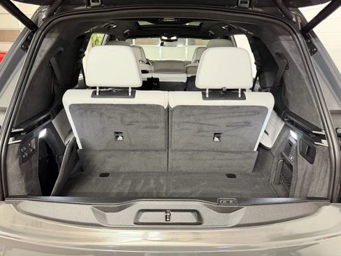 Used 2025 BMW X7 xDrive40i w/ Executive Package AWD/4WD image 47