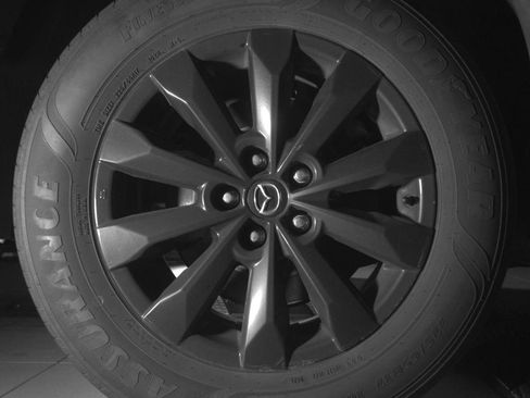 Used 2025 MAZDA CX-50 AWD 2.5 S w/ Preferred Package image 15