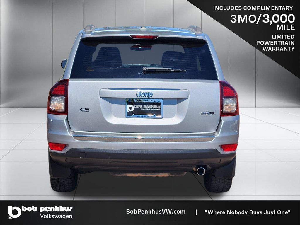 Used 2017 Jeep Compass High Altitude FWD image 25