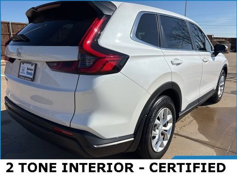 Used 2025 Honda CR-V LX image 3