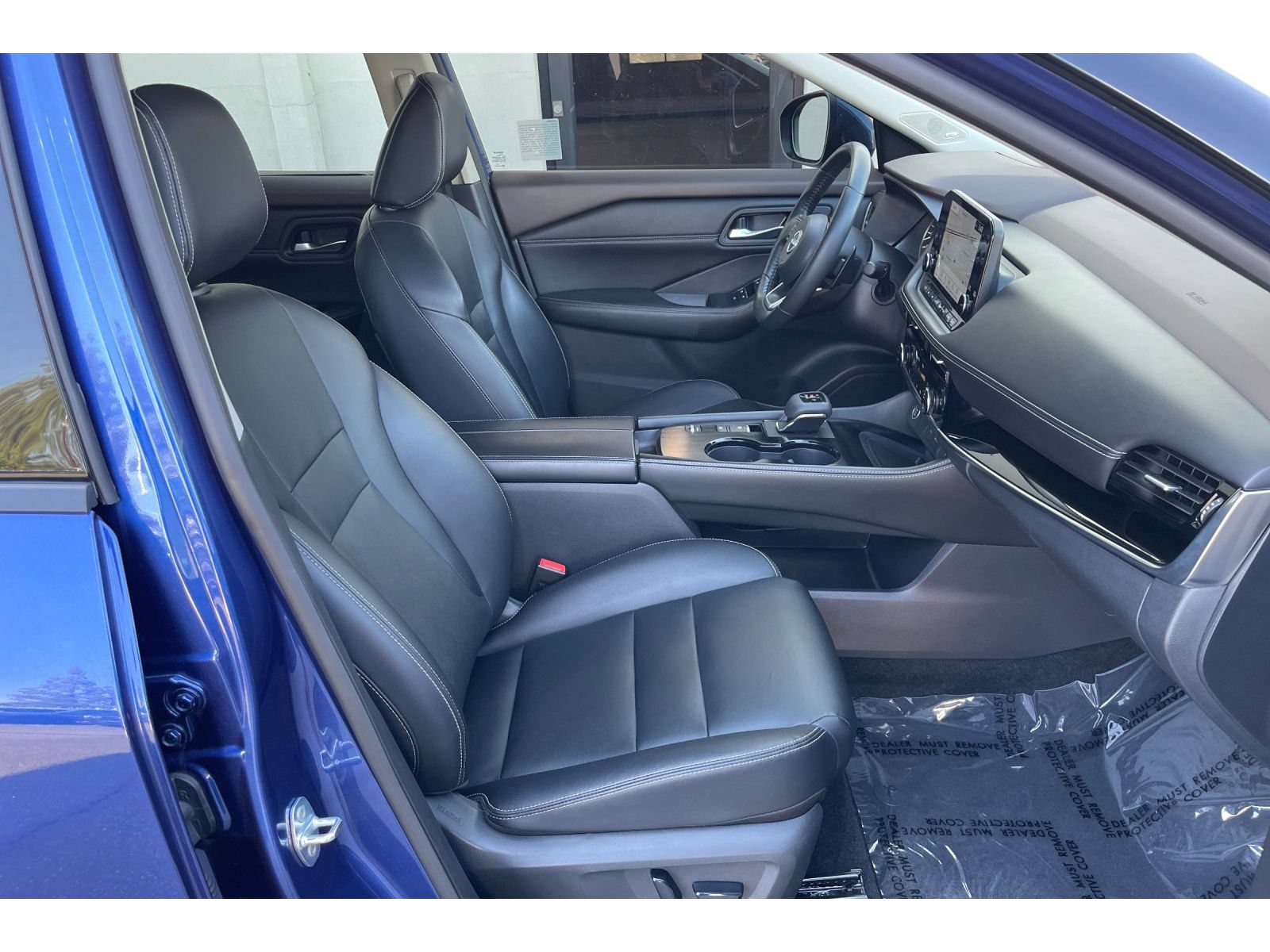 Used 2023 Nissan Rogue SL w/ SL Premium Package FWD image 19