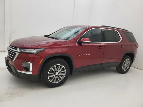 Used 2023 Chevrolet Traverse LT image 21