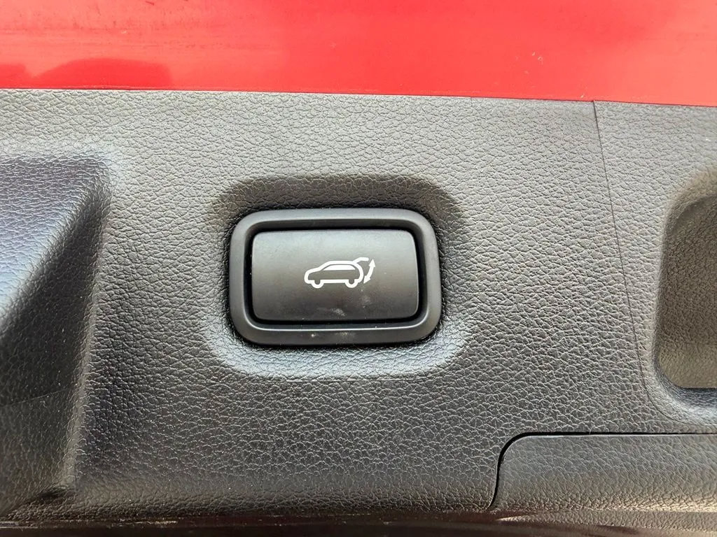 Used 2023 Hyundai Santa Fe XRT AWD/4WD image 32
