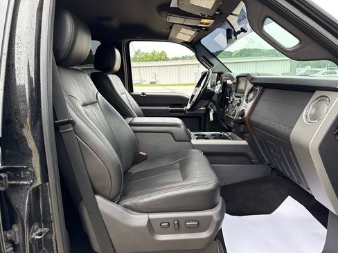Used 2015 Ford F350 Lariat w/ Lariat Interior Package AWD/4WD image 35