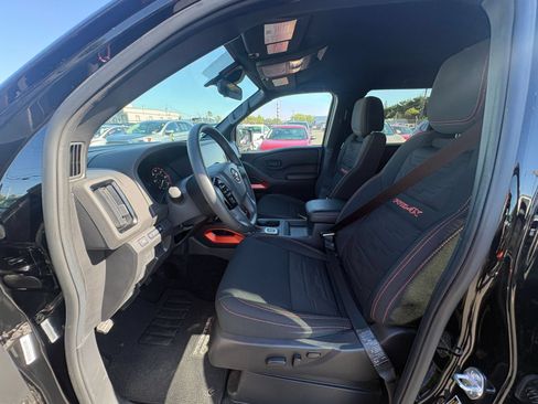 Used 2026 Nissan Frontier PRO-4X AWD/4WD image 22
