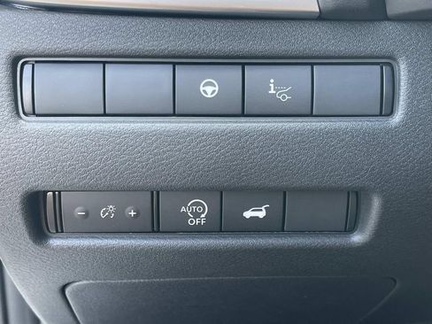 New 2026 Nissan Rogue Platinum AWD/4WD image 33