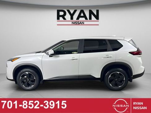 New 2026 Nissan Rogue SV w/ Cold Weather Package image 10