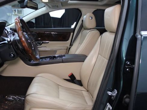 Used 2015 Jaguar XJ L Portfolio RWD image 12