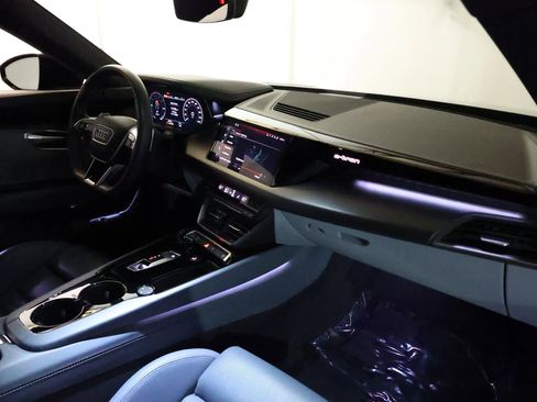 Used 2024 Audi e-tron GT Premium Plus w/ Performance Package image 79