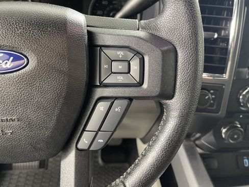 Used 2016 Ford F150 XLT w/ Equipment Group 302A Luxury AWD/4WD image 20