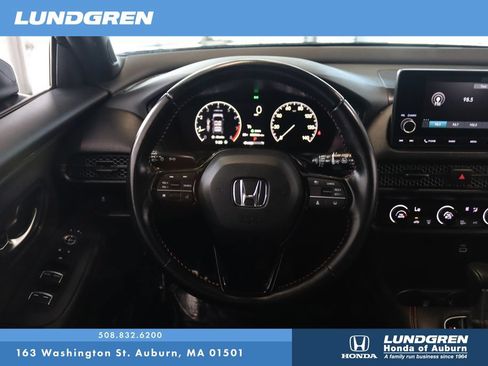 Used 2025 Honda HR-V Sport image 18