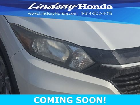 Used 2016 Honda HR-V EX image 2