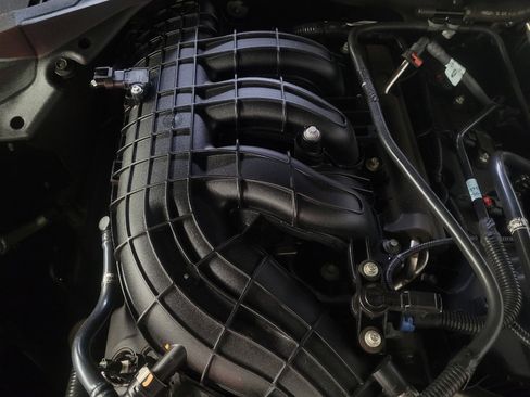 Used 2015 Ford Mustang Convertible w/ Equipment Group 051A RWD image 30