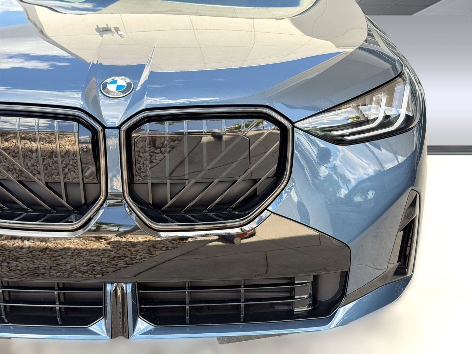 Used 2026 BMW X3 xDrive30i w/ Premium Package AWD/4WD image 11