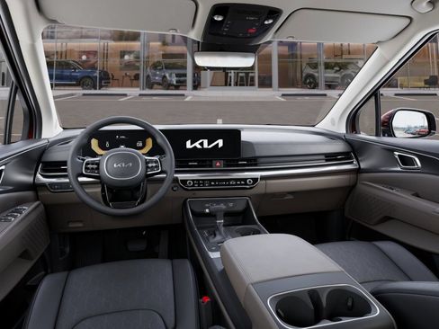 New 2025 Kia Carnival FWD image 14