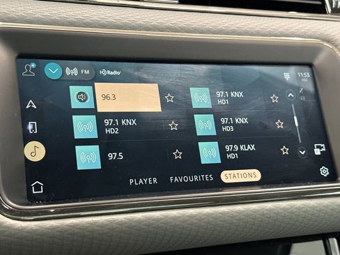 Used 2022 Land Rover Range Rover Evoque R-Dynamic S image 19