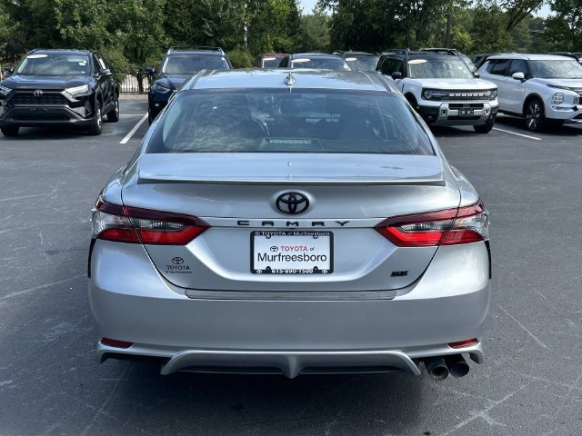 Used 2024 Toyota Camry SE FWD image 5