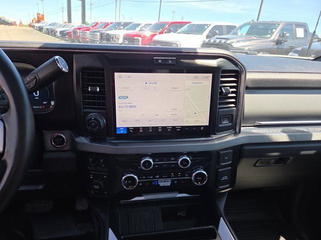 Used 2025 Ford F350 Platinum AWD/4WD image 18