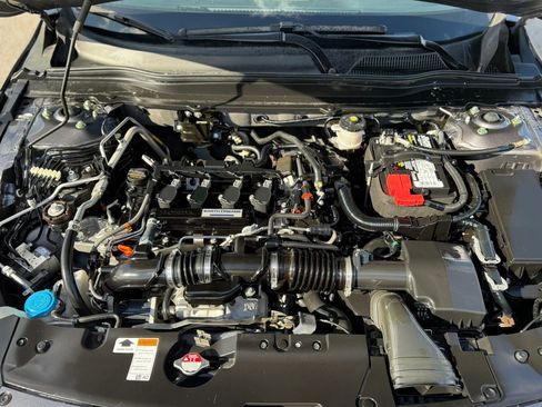 Used 2018 Honda Accord Sport image 43