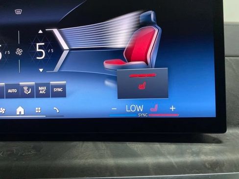 Used 2026 BMW X5 xDrive40i AWD/4WD image 56
