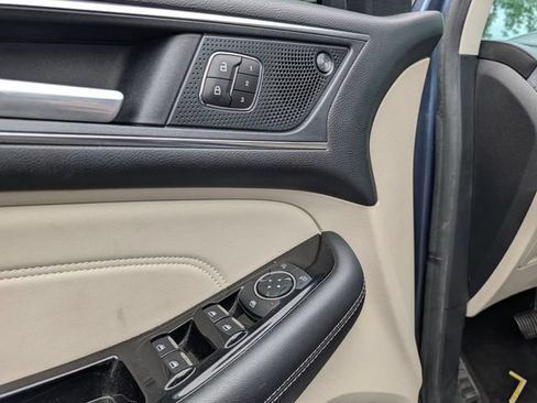 Used 2019 Ford Edge Titanium w/ Equipment Group 301A FWD image 14