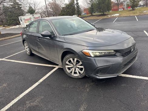 Used 2023 Honda Civic LX image 6