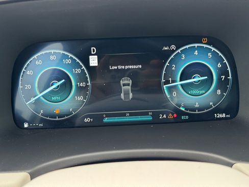 Used 2025 Hyundai Palisade Calligraphy image 16