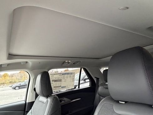 New 2026 Ford Explorer Active image 13