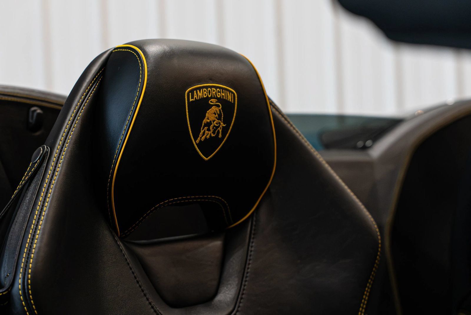 Used 2020 Lamborghini Huracan EVO AWD/4WD image 13