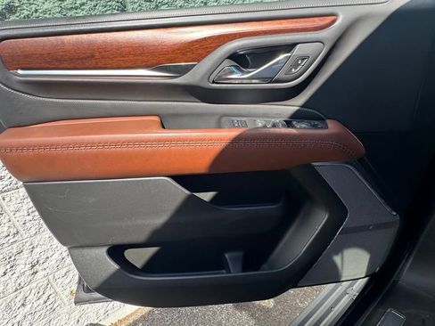 Used 2023 GMC Yukon XL Denali Ultimate image 22