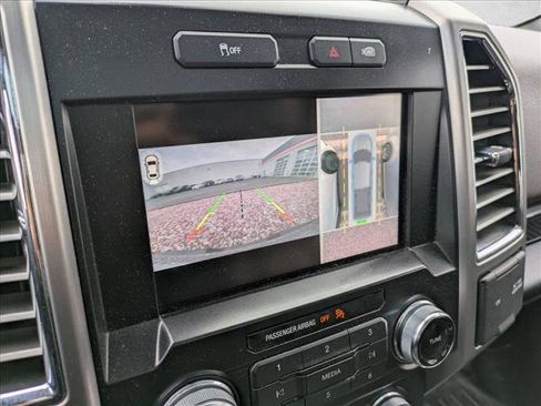 Used 2015 Ford F150 Platinum w/ Equipment Group 701A Luxury AWD/4WD image 13