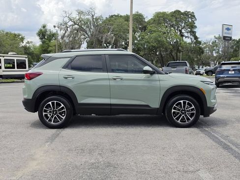 New 2026 Chevrolet TrailBlazer LT w/ Convenience Package AWD/4WD image 6