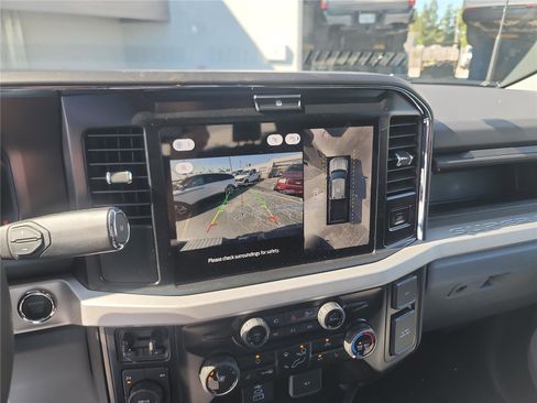 New 2026 Ford F250 XLT w/ XLT Premium Package image 19