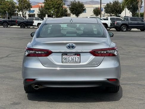 Used 2024 Toyota Camry XLE w/ Navigation Package FWD image 7