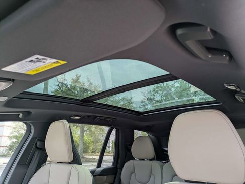 New 2026 Volvo XC90 B5 Core image 27