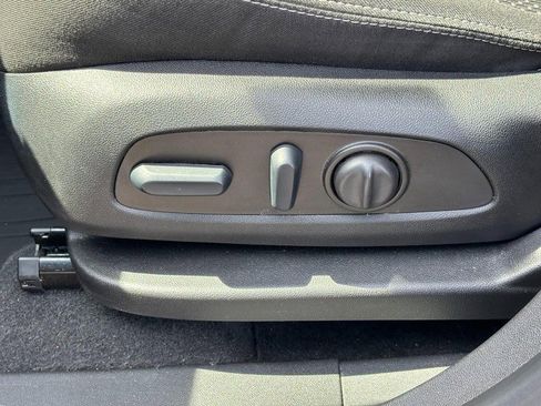 Certified 2023 GMC Terrain SLE w/ Driver Convenience Package FWD image 15