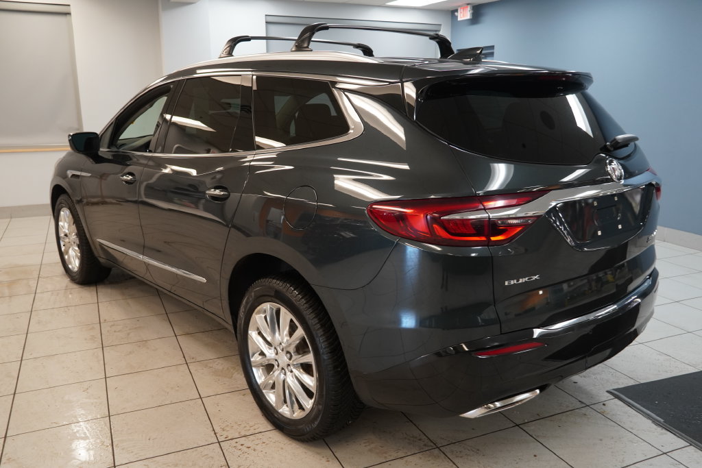 Used 2018 Buick Enclave Premium w/ Experience Buick Package AWD/4WD image 10