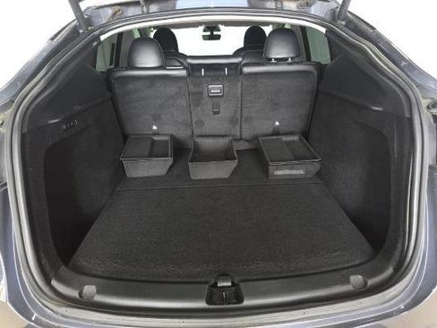 Used 2023 Tesla Model Y Long Range image 13