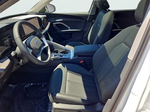 New 2026 Audi Q5 Premium AWD/4WD image 8