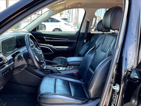 Used 2023 Kia Telluride S AWD/4WD image 16