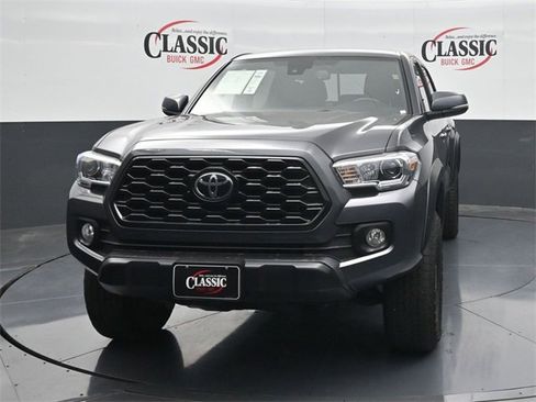 Used 2023 Toyota Tacoma TRD Sport image 4