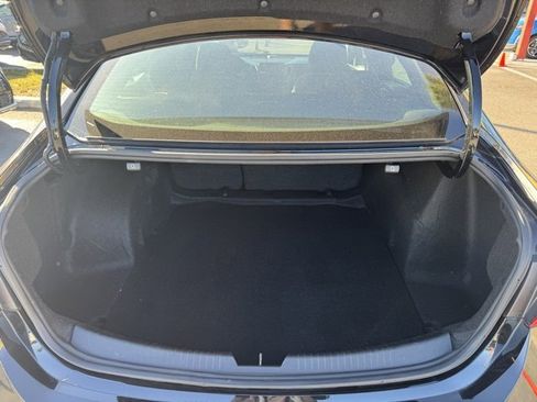 Used 2022 Chevrolet Malibu LS image 11