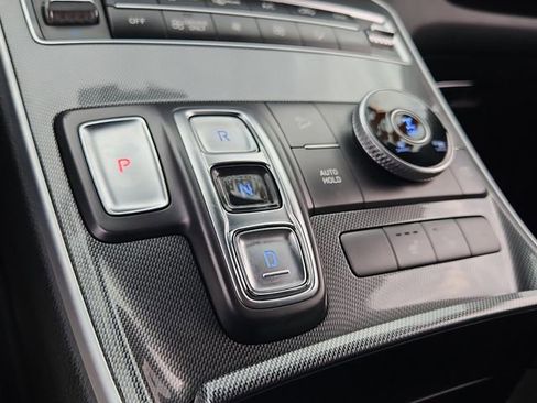 Used 2022 Hyundai Santa Fe Blue image 21