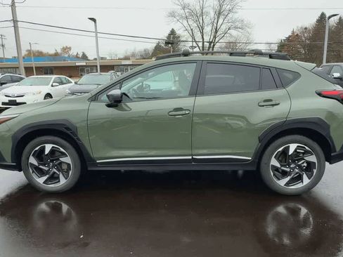 Certified 2024 Subaru Crosstrek 2.5i Limited w/ Crosstrek Mirror Package image 5