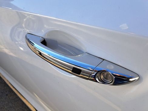 Used 2015 Hyundai Sonata Sport w/ Option Group 03 image 7