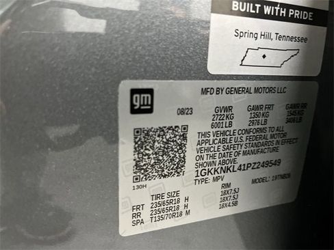 Used 2023 GMC Acadia SLE w/ Driver Convenience Package image 33