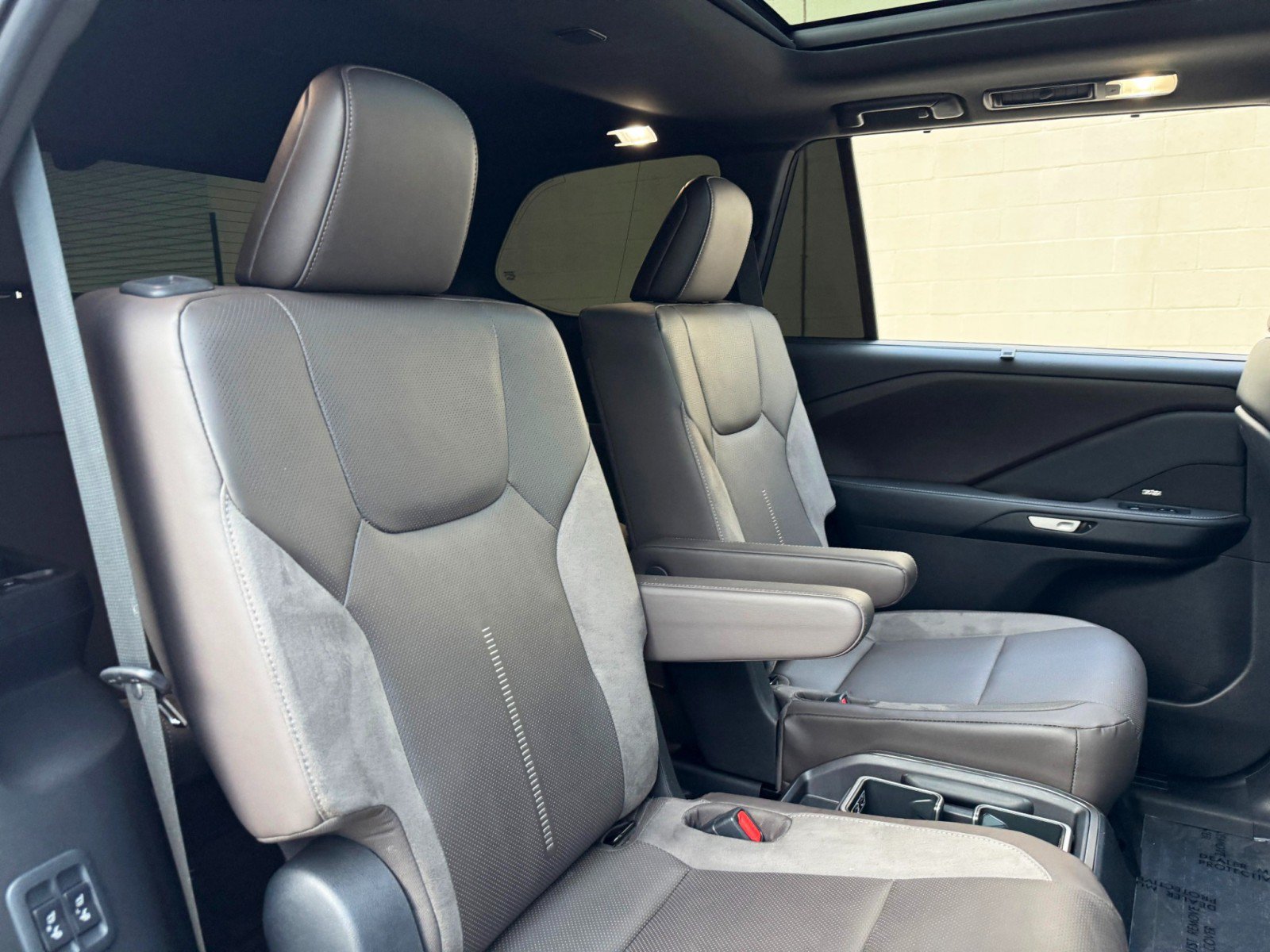 Used 2025 Lexus TX 350 AWD w/ Technology Package image 39