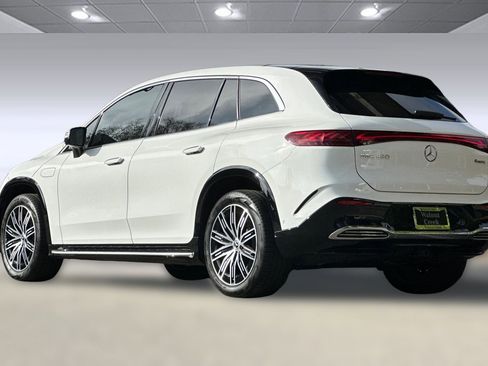Certified 2023 Mercedes-Benz EQS 580 4MATIC SUV image 3